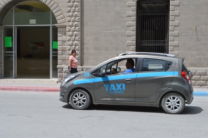 Ahora los taxistas se quejan de ciudadanos