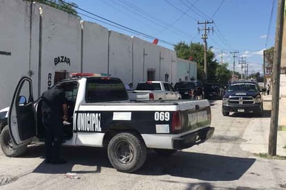 Suspenden a policías por participar en riña