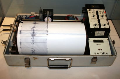 Sacude sismo a Japón sin riesgo de tsunami