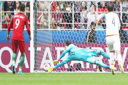 México cae ante Portugal