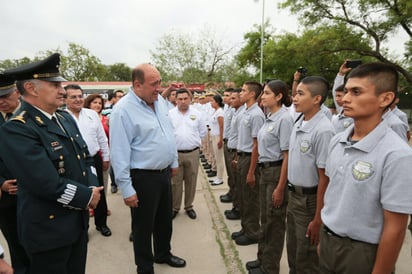 Primer bachillerato tecnológico militarizado