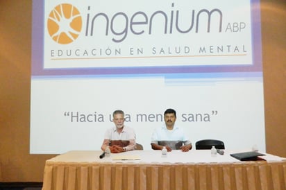 Imparten taller sobre enfermedades mentales