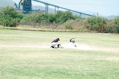 Justicieros y Rangers comparten triunfos