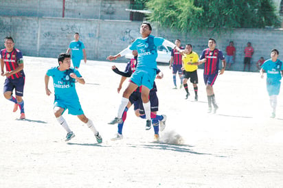 Lazzer supera a los Galácticos