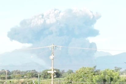 Explosión en ducto de Pemex deja un muerto y 5 heridos