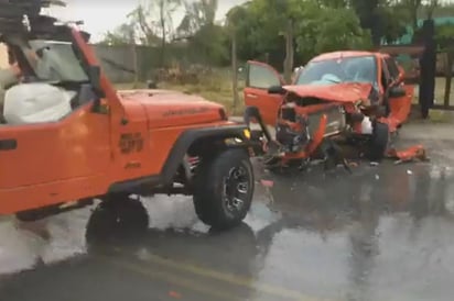 Iba a la Cruz Roja y choca de frente