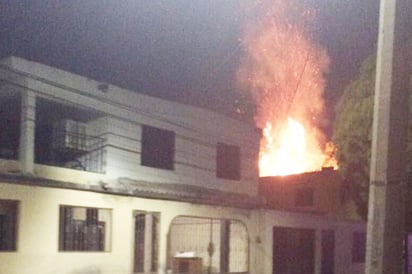 Explota tanque de 1000 litros