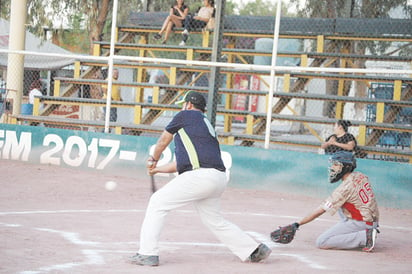 Toros prende a Steelers