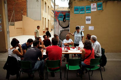 Separatistas catalanes desoyen ultimátum