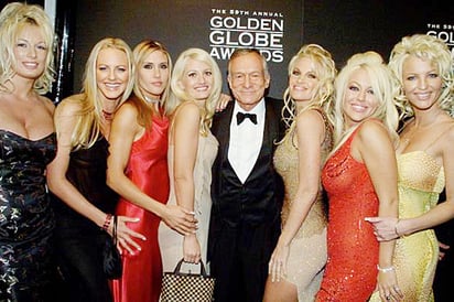 Conejitas y famosos lamentan muerte de Hugh Hefner