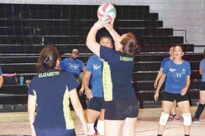 Magisterio gana en el voleibol