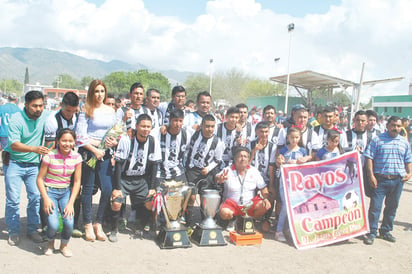 Cuervos golean a las Águilas