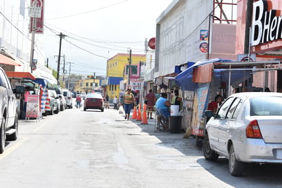 Vuelven ambulantes a tomar las calles