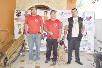 Opera en Monclova Escuela Canina