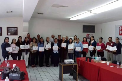 Asiste delegado del IMSS a taller para constructores