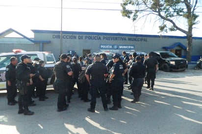 Envían a policías a cursos a Cadereyta