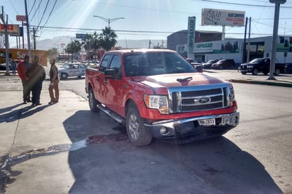 Colisionan en crucero