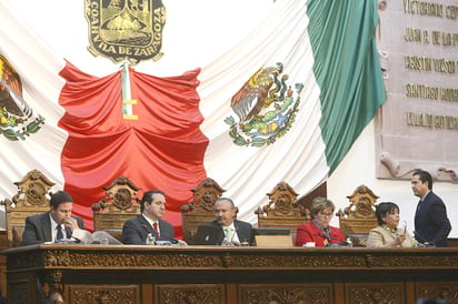 Aprueba Congreso repartición de 81 fiats