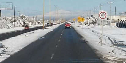 Suspenden servicio de transporte por nevada