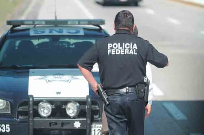 Refuerza Policía Federal vigilancia en carreteras