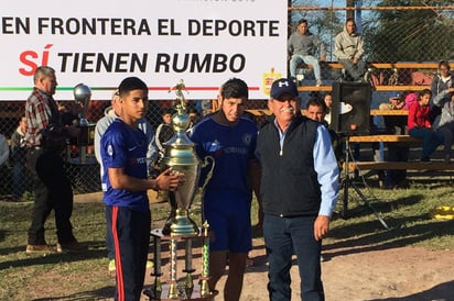 Demuestra Florencio Siller su apoyo al deporte