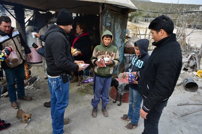 Renuentes familias a ir a los albergues