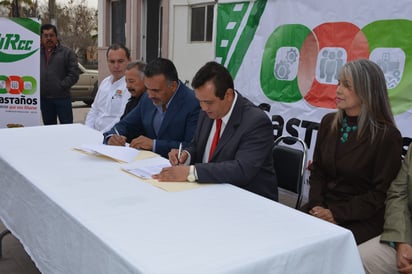 Firman convenio Municipio y UTRCC