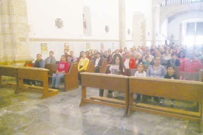 Celebran misa para la sanación de los enfermos