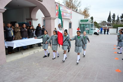 Celebran Concurso de Escoltas de la zona 201