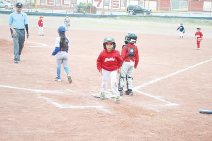 De plano, parecen niños chiquitos