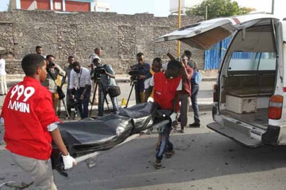 Al menos siete muertos por un coche bomba