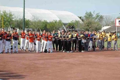 Inauguran softbol Country Club