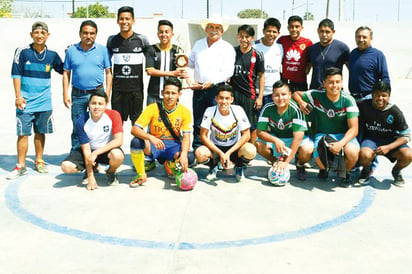 Promueven el futbol en las colonias