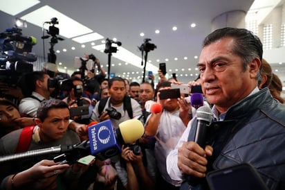 Tomaría tequila con Trump: 'El Bronco'