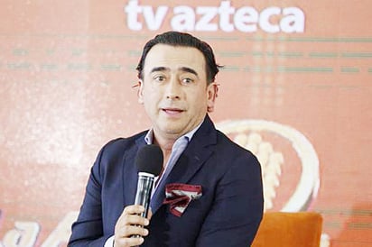 Adal Ramones llega a Azteca para conducir 'La Academia'