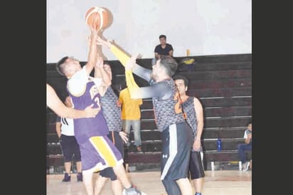 Salle avanzan en el Playoff