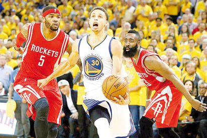 Warriors y Rockets al séptimo