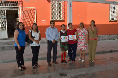 La alumna Alejandra Jaqueline Leija López saludará al Presidente Enrique Peña Nieto