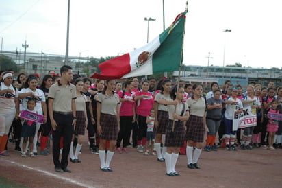 En marcha softbol femenil