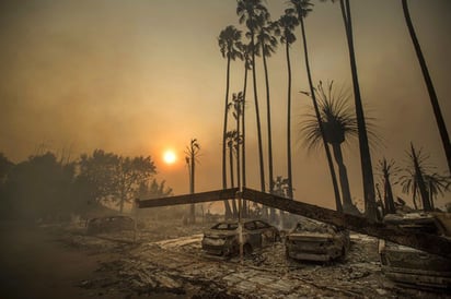 Trump declara el estado de emergencia en California debido a los incendios