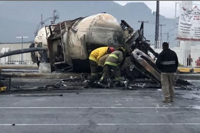 Muere calcinado chofer de PEMEX