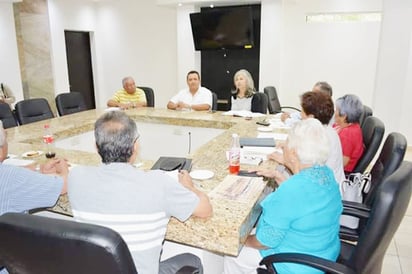 Ofrecerán cronistas historias a los jóvenes estudiantes