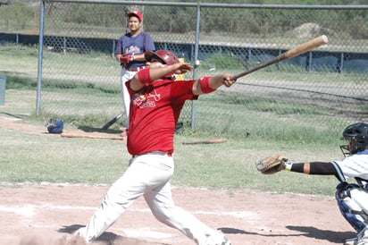 Viene softbol siderúrgico