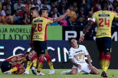 Monarcas y Pumas empatan