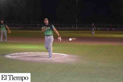 Viene cuadrangular de softbol