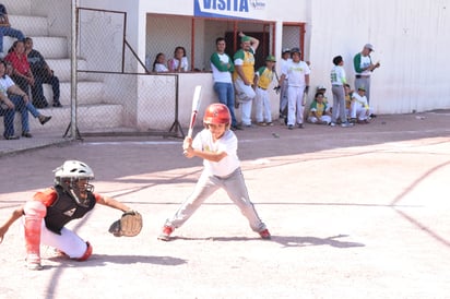 Blue Jays le pega a los Diablos