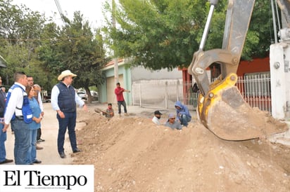 Inicia obra en calle Kenedy