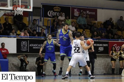 Capitanes ligan triunfo en la LNBP