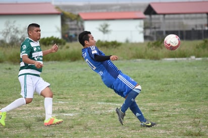 Nápoles golea a Sporting