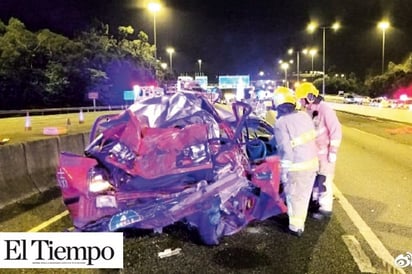 Al menos 5 muertos y 30 heridos por accidente de autobús turístico en Hong Kong